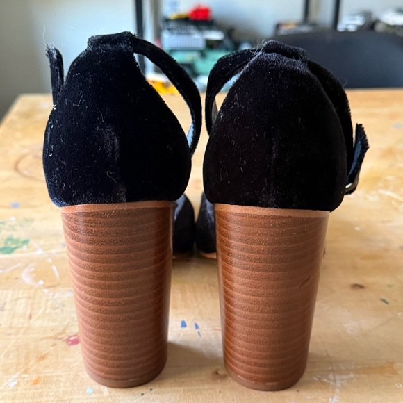 Soludos Velvet Block Heels - Picture 4 of 5